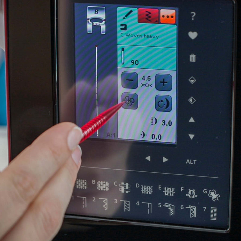 HUSQVARNA® VIKING® BRILLIANCE™ 75Q Sewing Machine