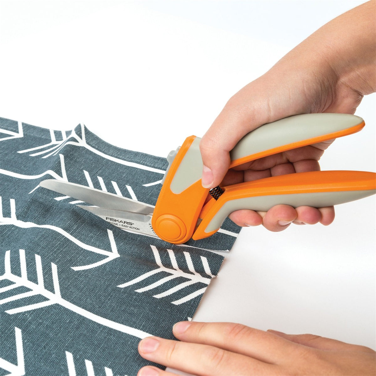 Fiskars RazorEdge Easy Action Fabric Shears for Tabletop Cutting