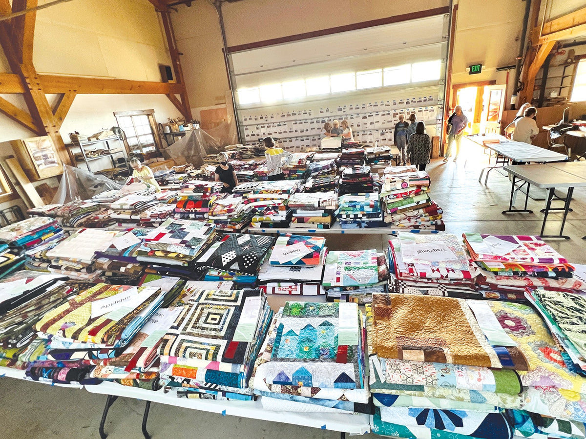 Sisters Five Decades of Quilting in America
