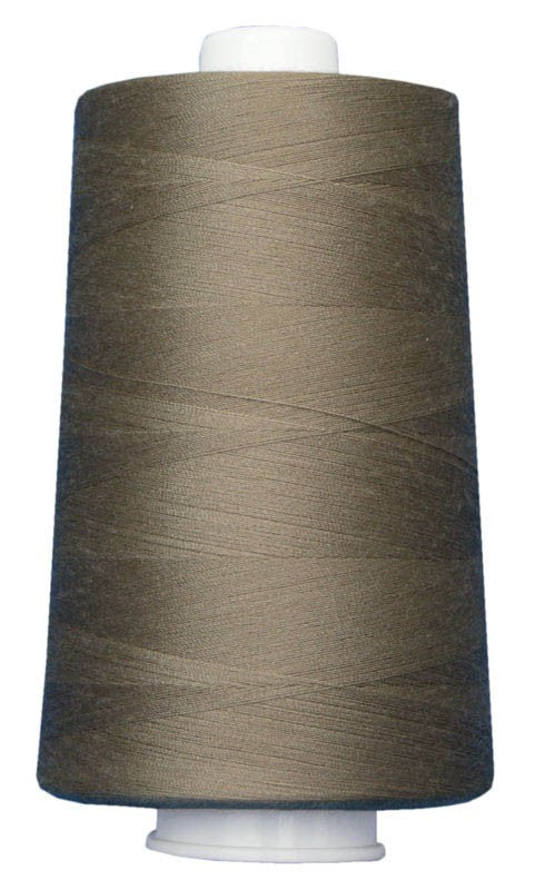 Omni Polyester Thread 40wt 6000yd Sandbar