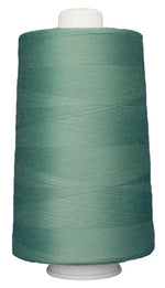 Omni Polyester Thread 40wt 6000yd Beach Grass