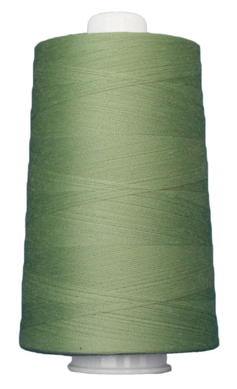 Omni Polyester Thread 40wt 6000yd Spearmint
