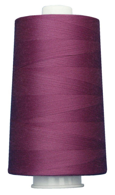 Omni Polyester Thread 40wt 6000yd Magic Magenta