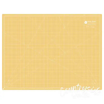 Lori Holt 18x24 Cutting Mat Tea Rose/Honey