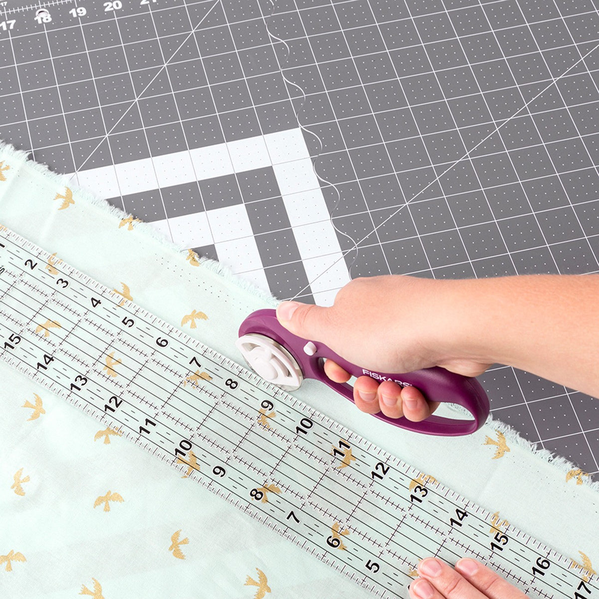 Folding Cutting Mat 24in x 36in