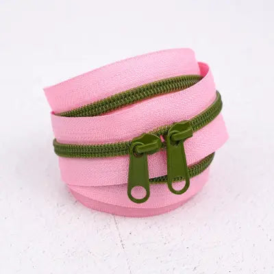 40in Handbag Zipper Olive Blossom