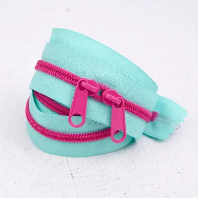 40in Handbag Zipper Poolside