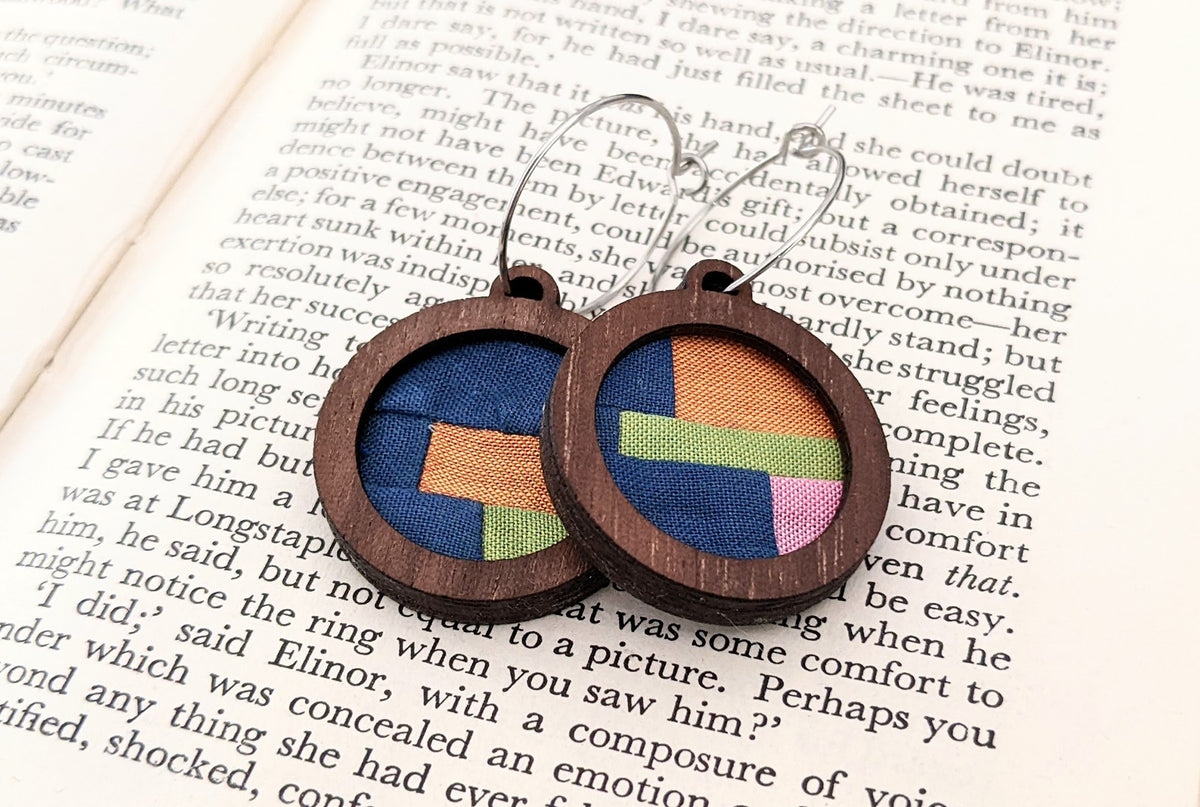 Strata Necklace Kit Walnut