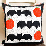 Batty Pumpkins table topper/mini