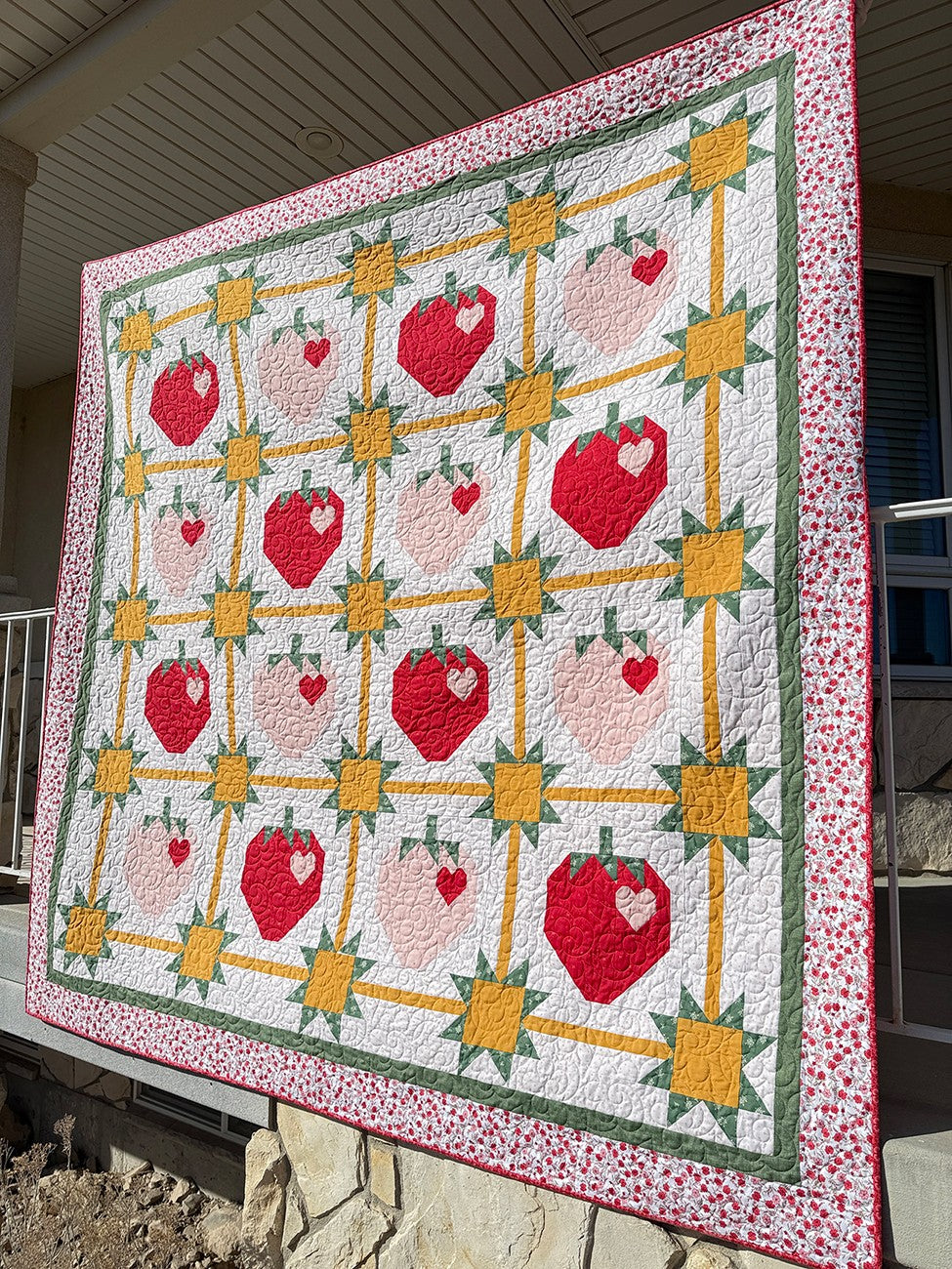 Strawberry Shine Quilt
