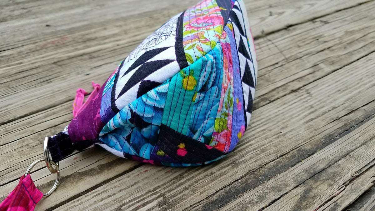 V Pouch