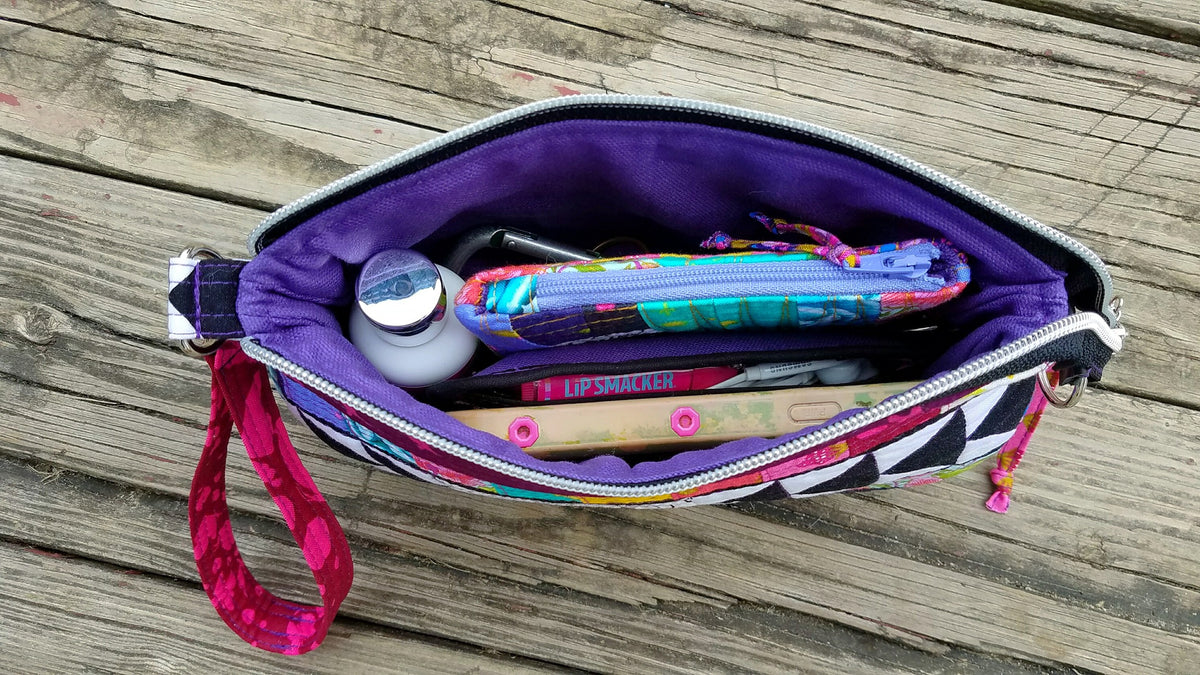 V Pouch