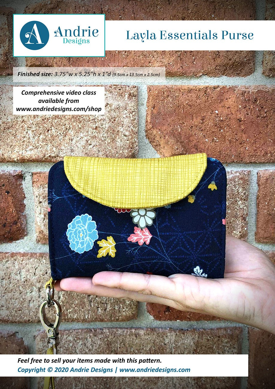 Layla Essentials Purse