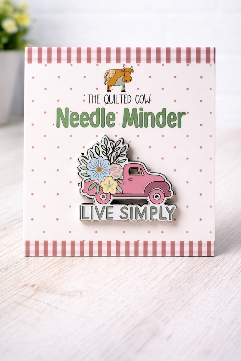 Live Simply Needle Minder
