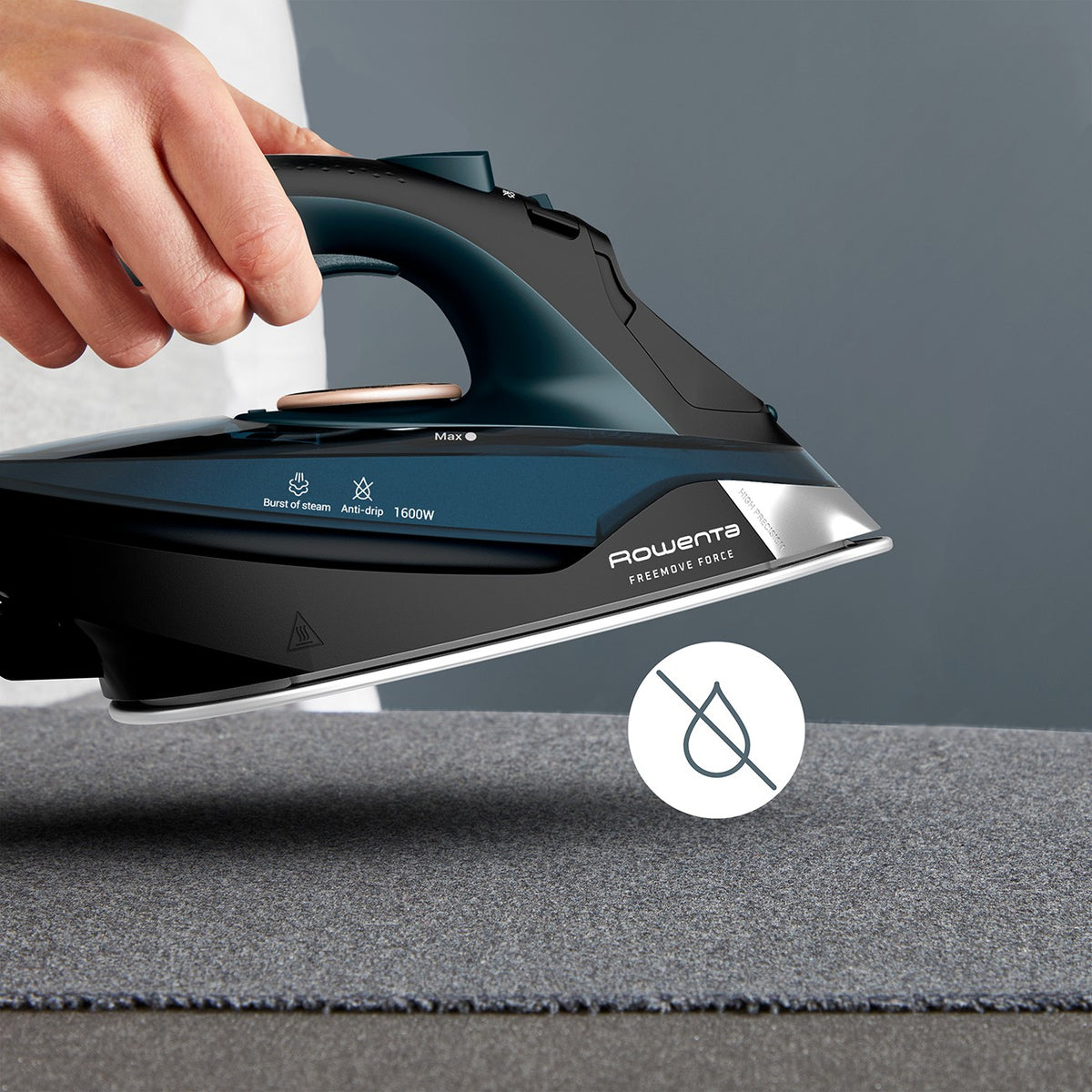 Freemove Cordless Steam Iron