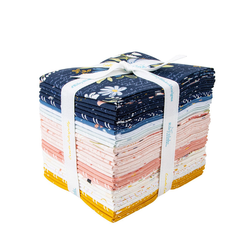 Between the Pages Fat Quarter Bundle, 28pcs