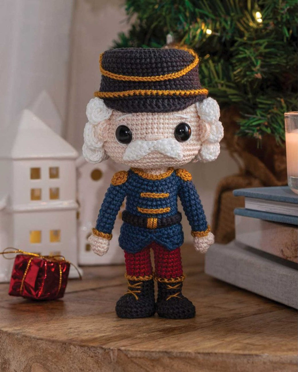 Crochet Armigurumi For The Holidays