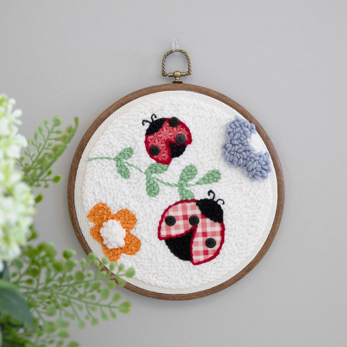 Bugs & Blooms Punch Needle Embroidery Kit