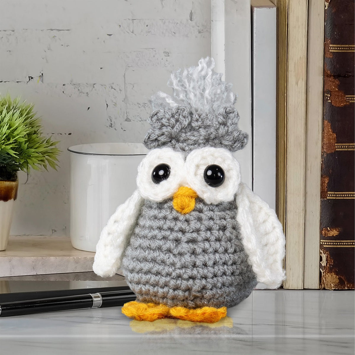 Leisure Arts Amigurumi Miniatures Kit Owl