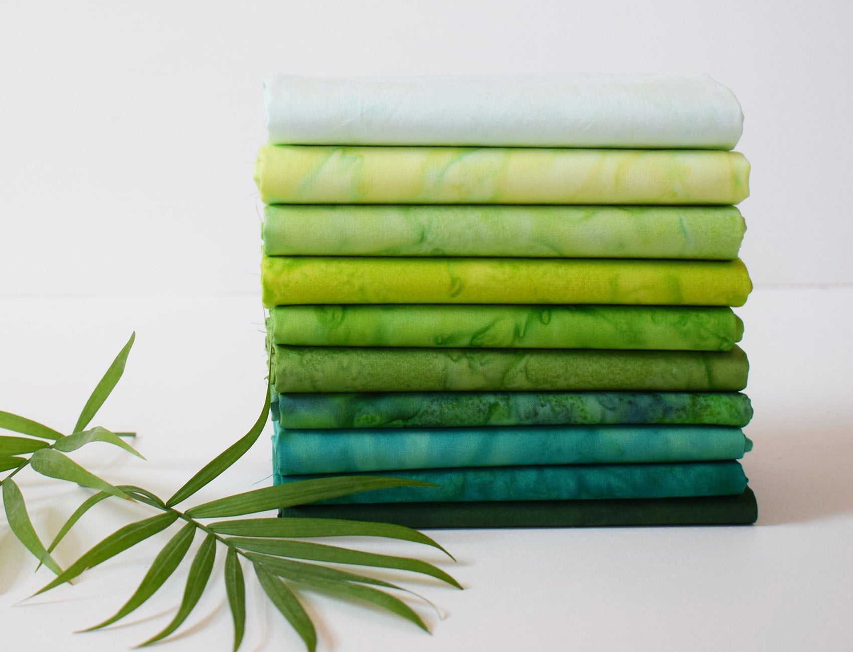 Fat Quarter Lava Tonal Clover 10pcs/bundle