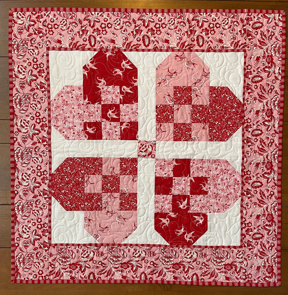 Interwoven Hearts Quilt Pattern