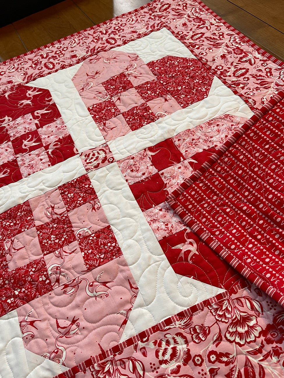 Interwoven Hearts Quilt Pattern