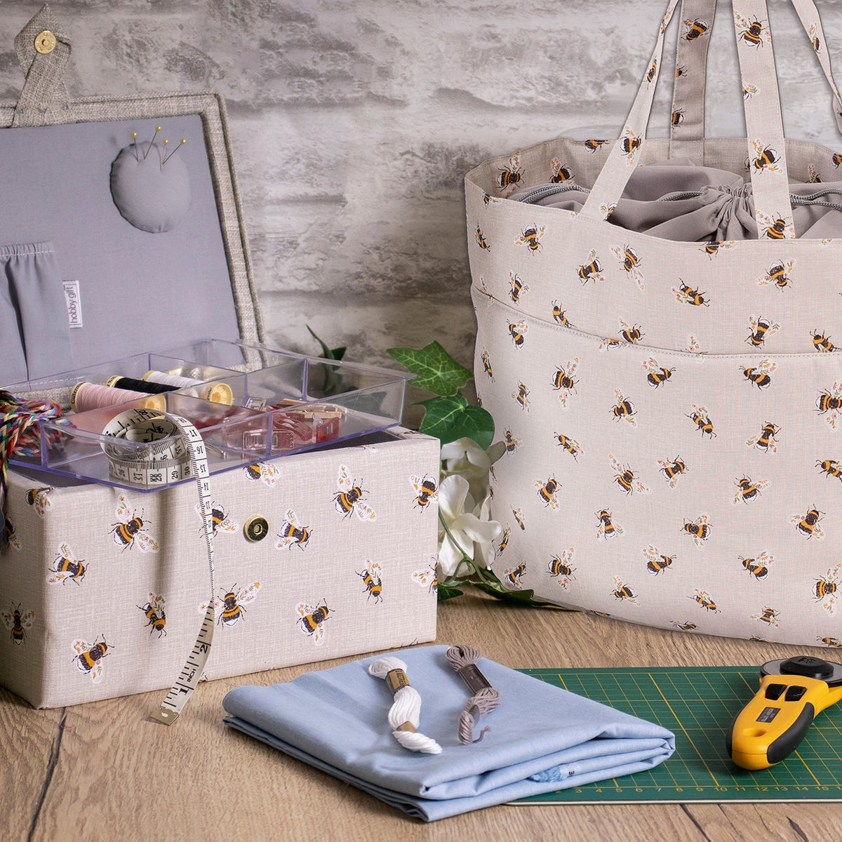 Drawstring Bag Bee
