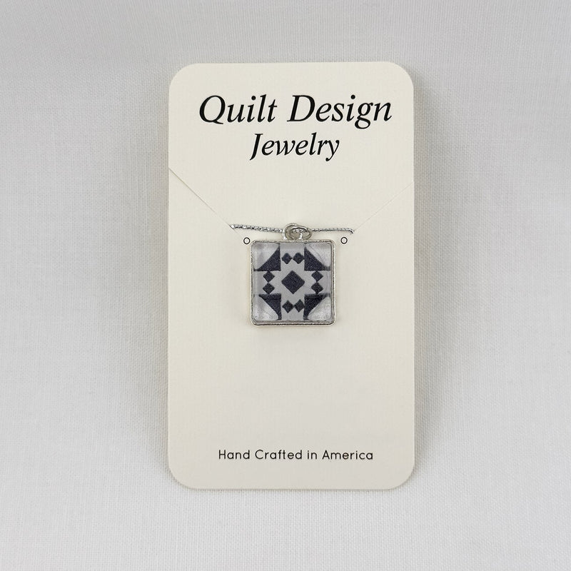 Quilt Pendants Night Star