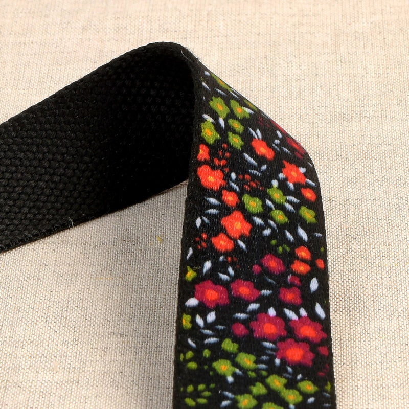 Flowered Webbing on Black 1-3/16in x 22yds