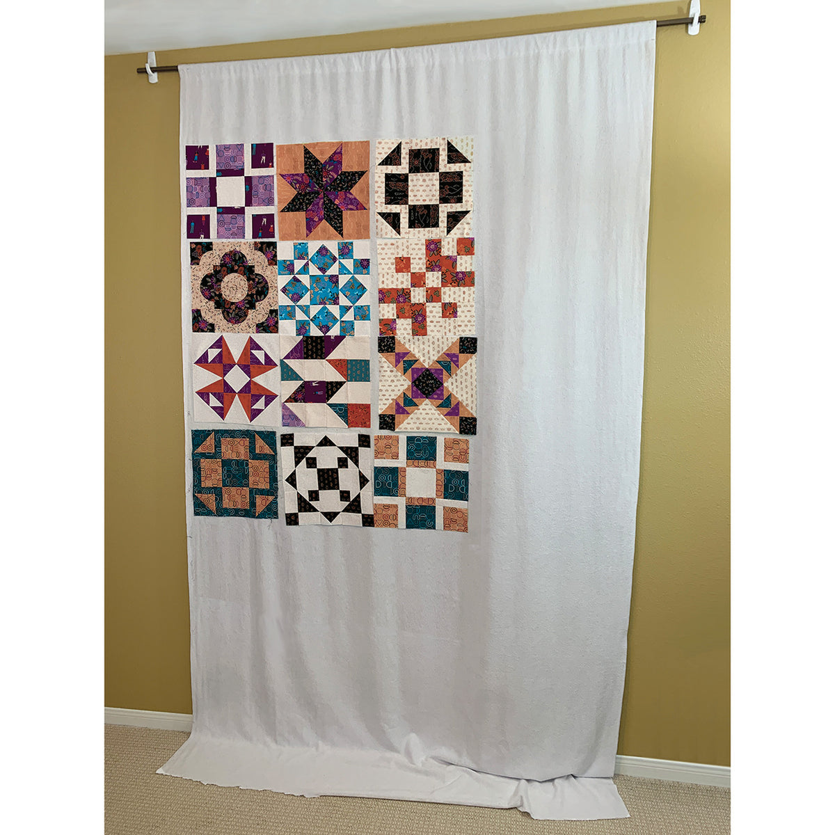 PROP-IT Quilter's Design Wall Curtain