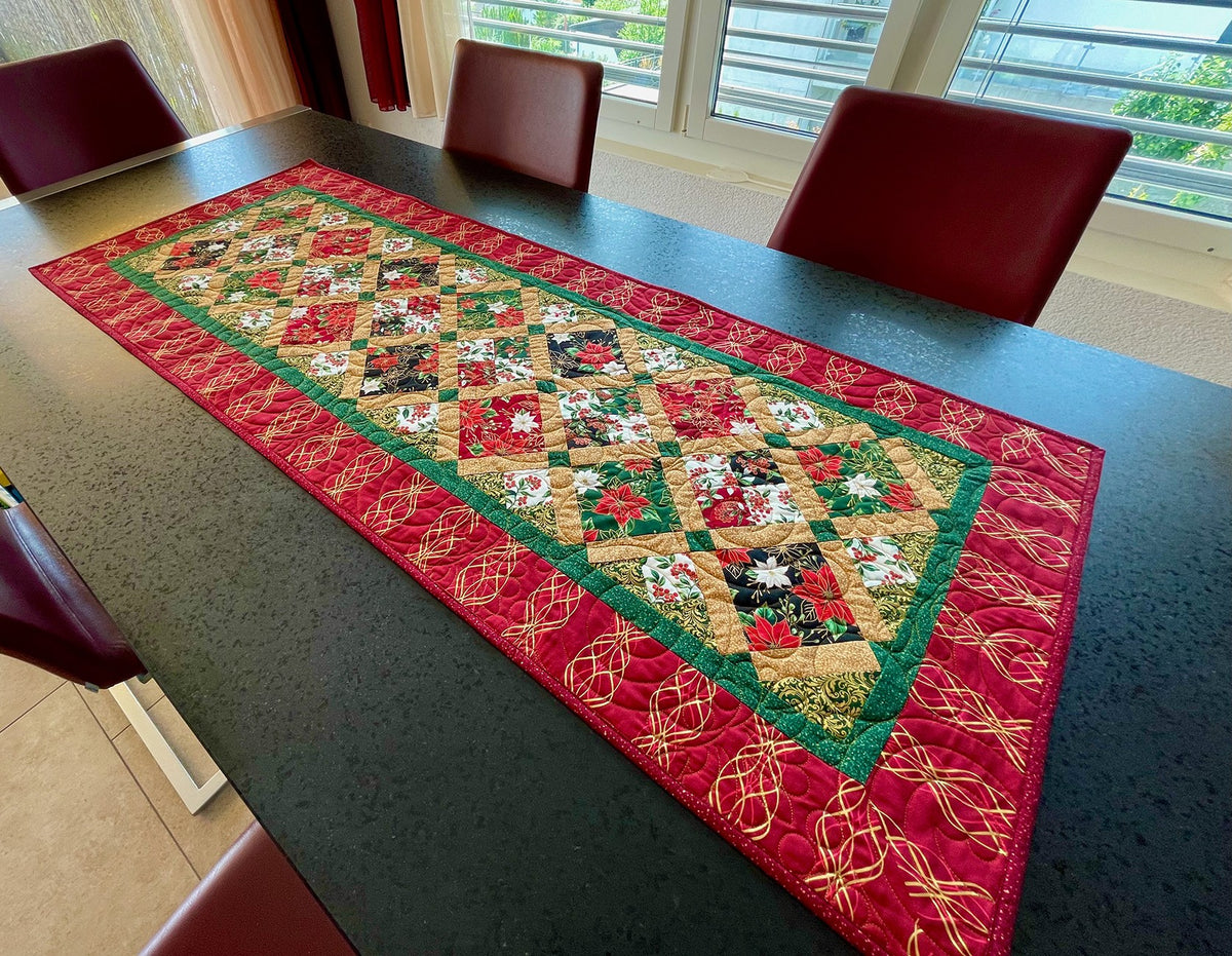 Christmas Table Runner and Placemats