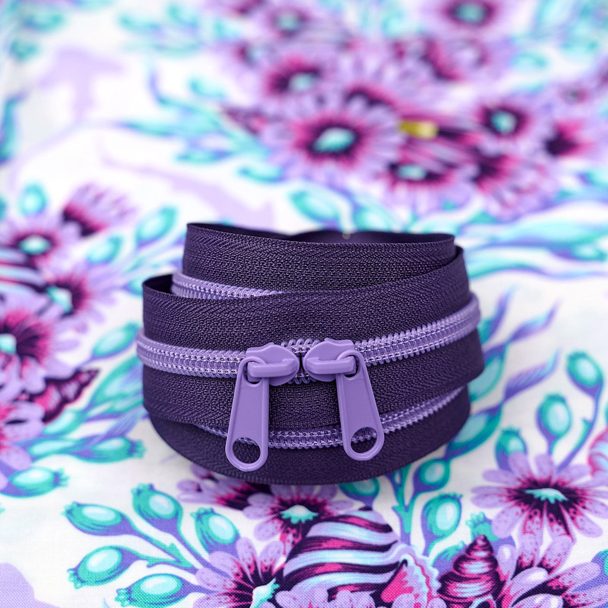 40in Handbag Zipper Lavender Twilight
