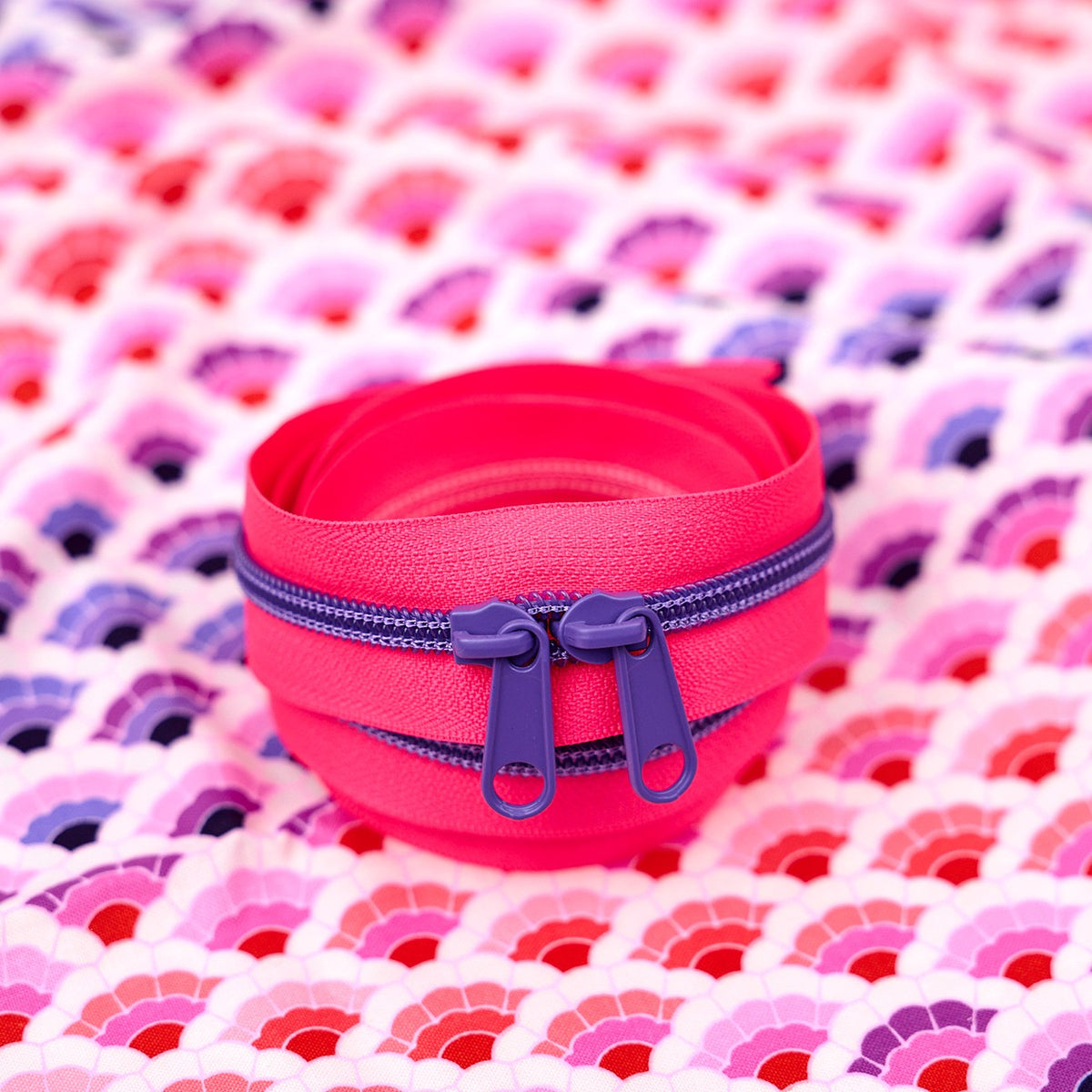 4 Yard Handbag Zipper Raspberry Rave
