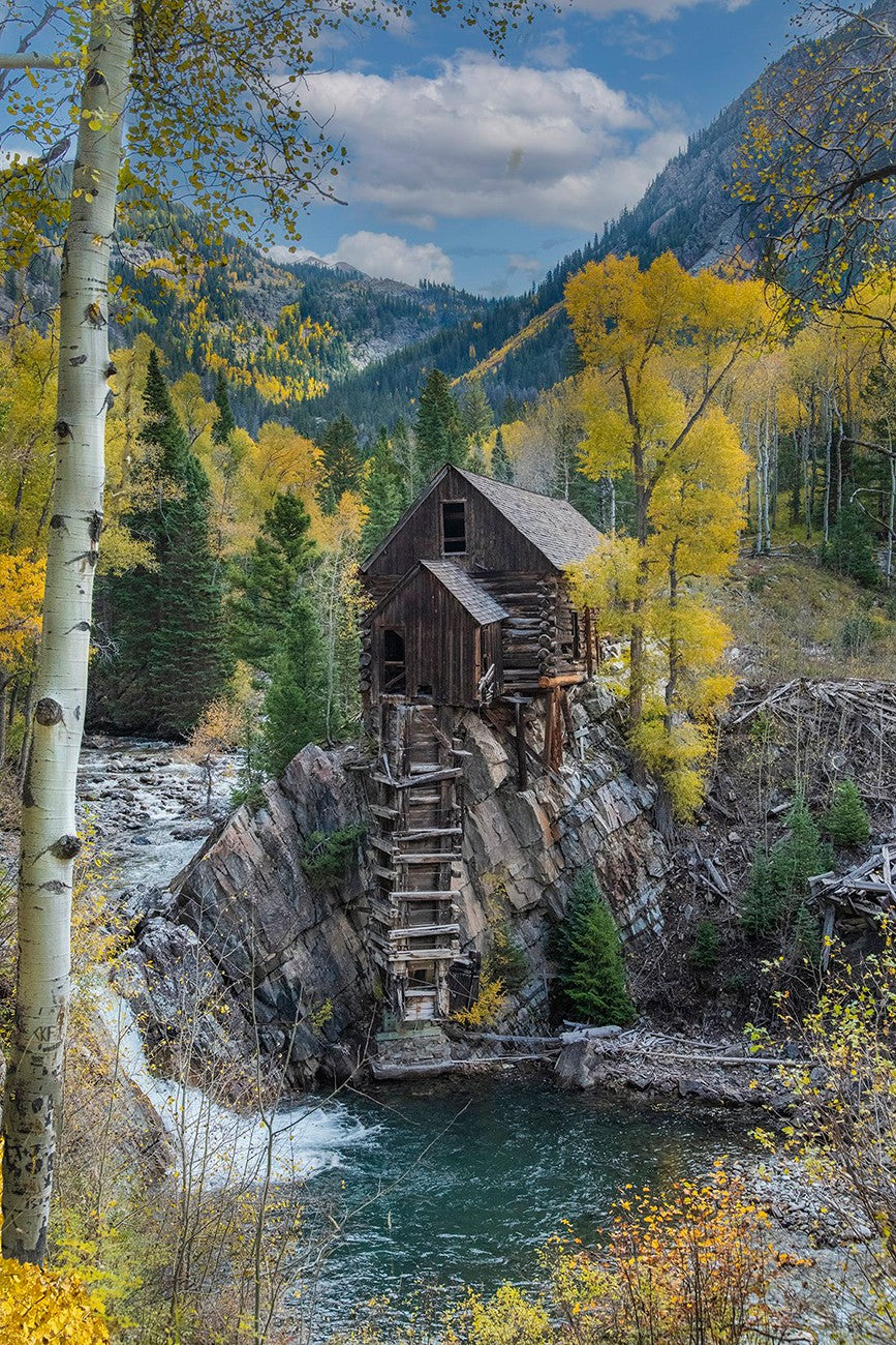 Crystal Mill 16in x 24in