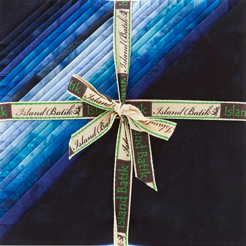 Basics Brilliant Blues 10in Squares (42pc x 20 colors)