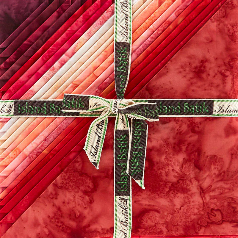 Basics Ravishing Reds 10in Squares (42pc x 20 colors)