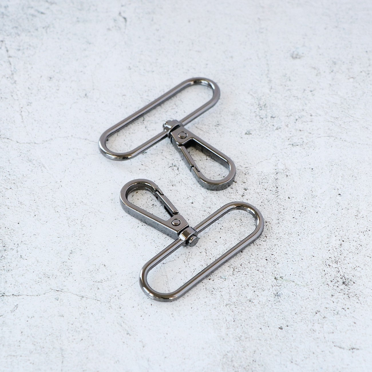 Two 2in Swivel Hooks Gunmetal