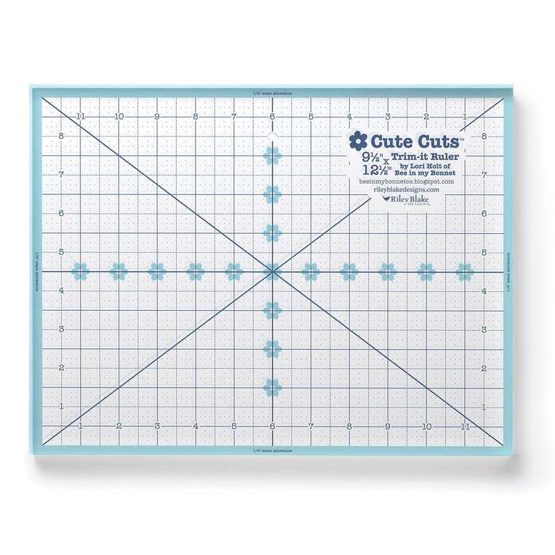Lori Holt Cute Cuts™ Trim-it™ Ruler 9 1/2in x 12 1/2in