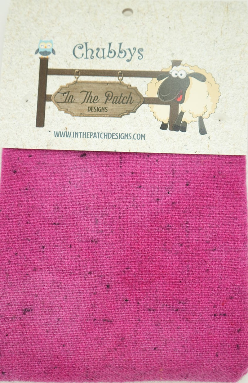 Prairie Pink Wool Chubbys 16in Square On Heather