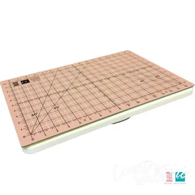 Classi Turn Table with Mat 12in x 18in