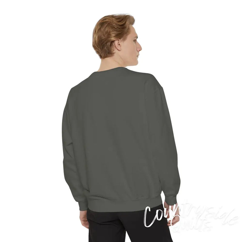 Cozy Mountain-Themed Sweatshirt Unisex Pullover