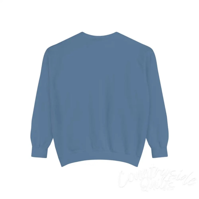 Cozy Mountain-Themed Sweatshirt Unisex Pullover