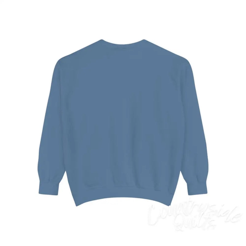 Cozy Mountain-Themed Sweatshirt Unisex Pullover