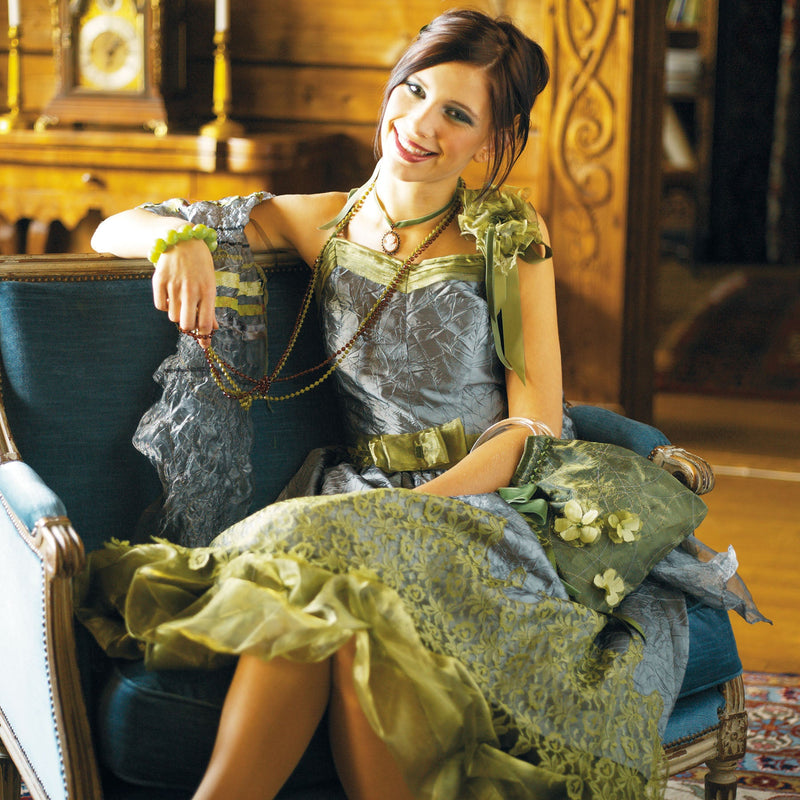 HUSQVARNA® VIKING® EMERALD™ 116 Sewing Machine