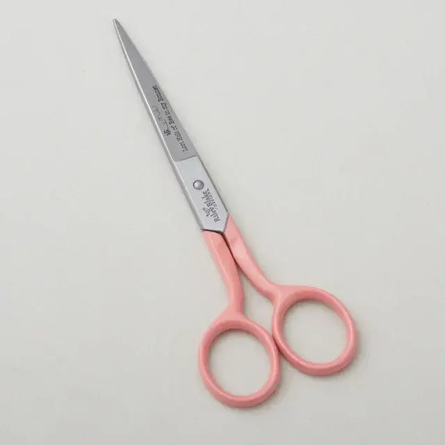 Lori Holt Honey Bee 5’’ Scissors Coral 718054