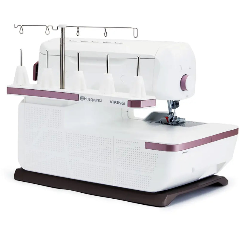HUSQVARNA® VIKING® AMBER™ Air S | 500 Coverlock Machine