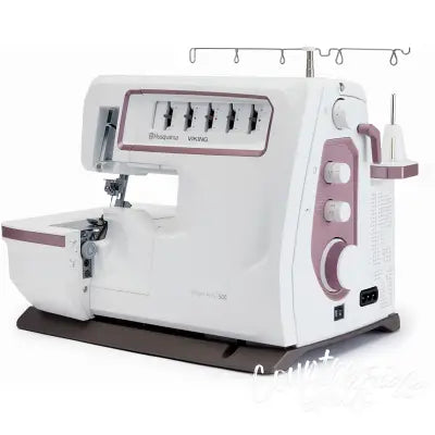 HUSQVARNA® VIKING® AMBER™ Air S | 500 Coverlock Machine