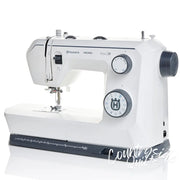 HUSQVARNA® VIKING® ONYX™ 25 Sewing Machine 957412112