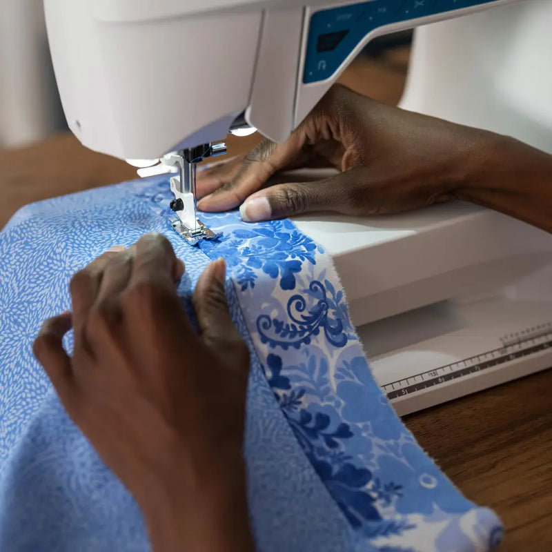 HUSQVARNA® VIKING® OPAL™ 670 Sewing Machine 957980112