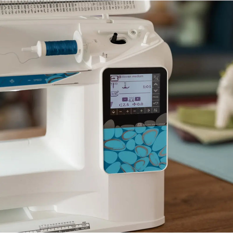 HUSQVARNA® VIKING® OPAL™ 670 Sewing Machine 957980112